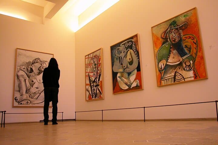 Skip The Line - Early Picasso Museum and Born Neighborhood