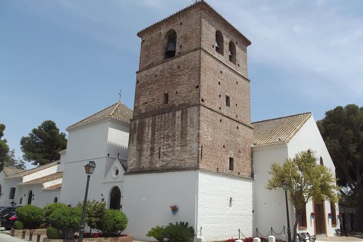 Private Day Trip to Las Mijas from Malaga