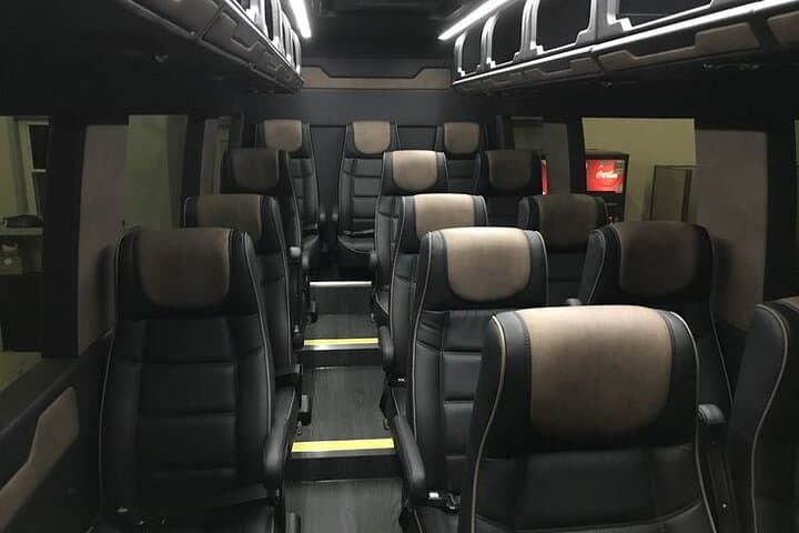 Arrival Private Transfer from MAD Airport to Madrid in a Minibus