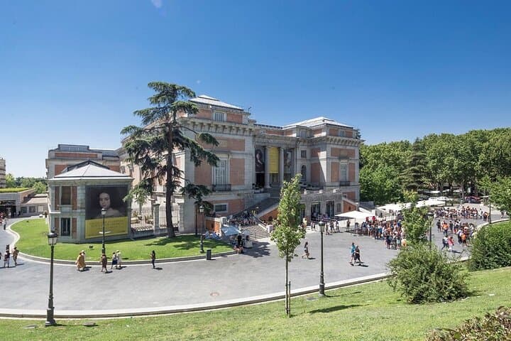 10-Day Tour Madrid and Basque Country.