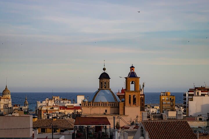 Highlights & Hidden Gems With Locals: Best of Alicante Private Tour