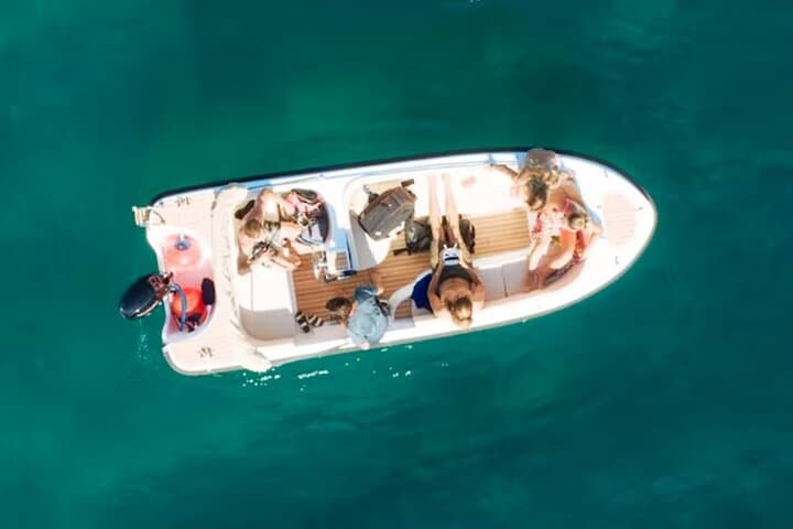 Boat Rental without License Puerto Banus