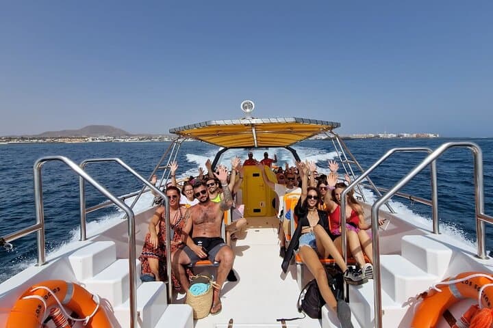 SpeedBoat Shuttle to Lobos Island