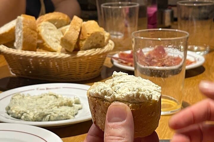 LGBTQ District Tapas & Drinks Tour in Madrid