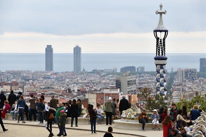 Barcelona and Montserrat Private 5 days Tour with Transfers