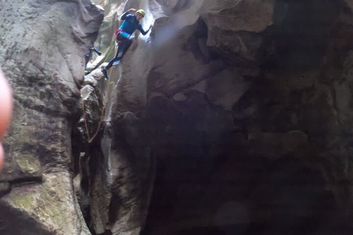 Private canyoning adventure in the Buitreras Canyon