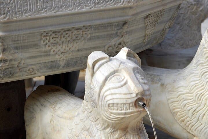 Granada Skip the Line Alhambra Nasrid Palaces Regular Group Tour