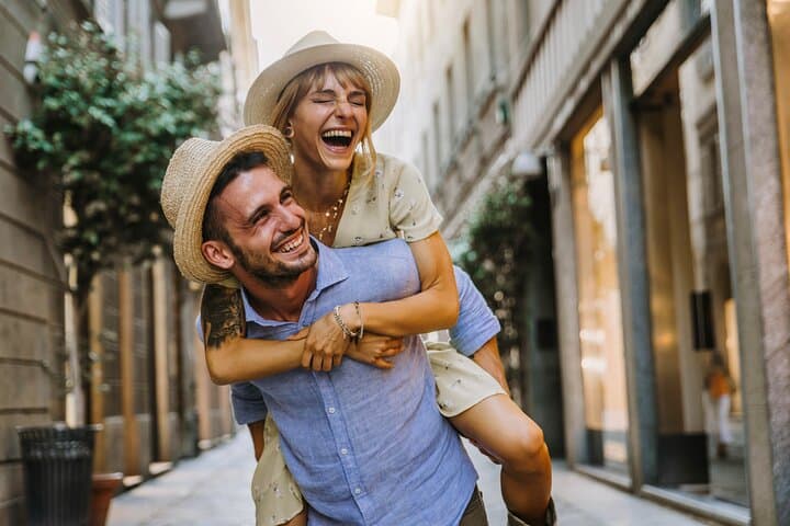 Private Romantic Walking Tour in Barcelona Gothic Heritage
