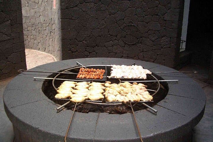 Private Half Day Excursion to Lanzarote with pick-up and drop-off