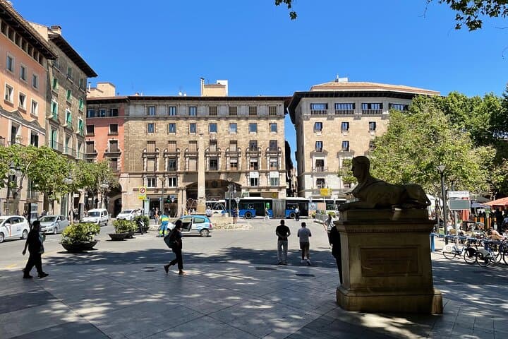 Palma de Mallorca Cultural and Foodie Tour