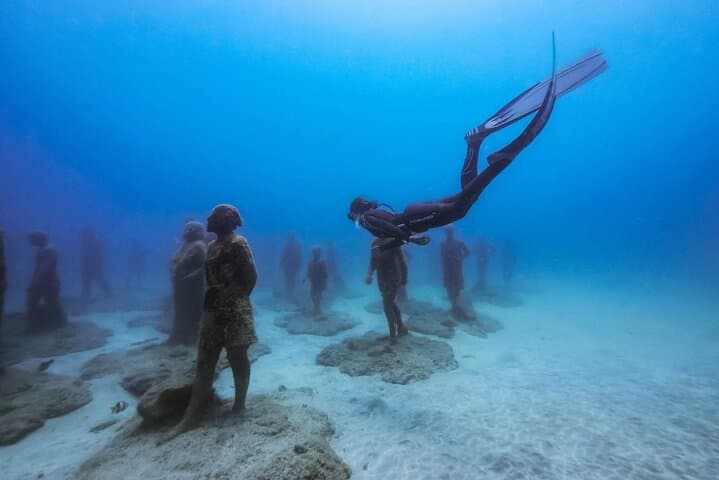 The depth of the Museo Atlantico is suitable for all levels.