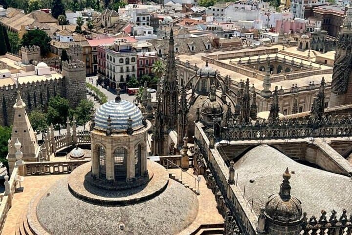 Private Tour Alcazar Seville Cathedral and Giralda Tower Climb