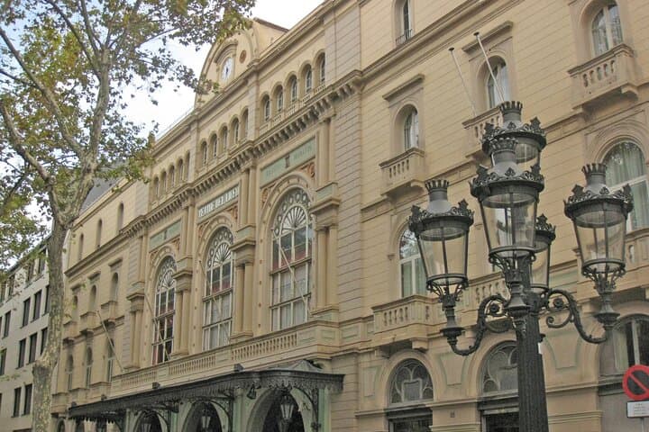 2-Hour Private Tour of Music in Barcelona