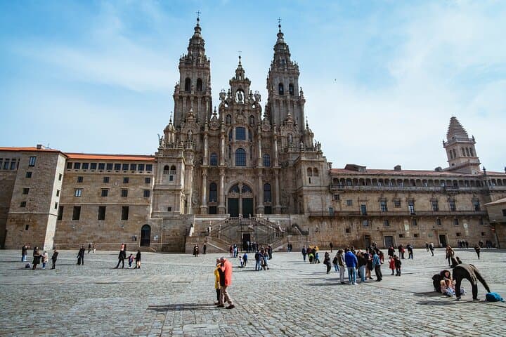 Exploring Santiago de Compostela - Romantic Private Walking Tour