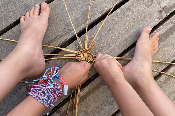 Basket weaving from palm brooms in La Gomera