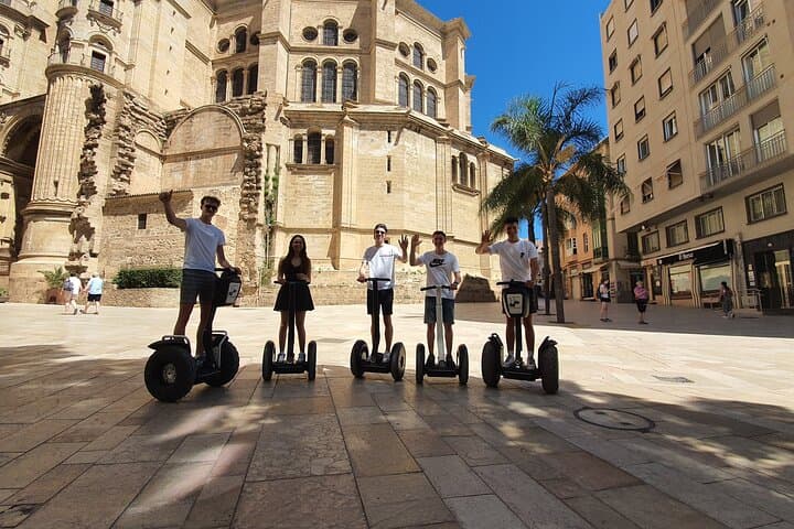 Gibralfaro Castle Guided Tour – Best Panoramic Views of Málaga