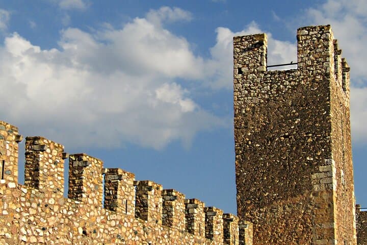 Private Transfer From Barcelona To Tarragona With a 2 Hour Stop