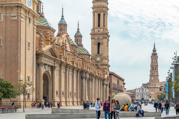 Private Transfer from Barcelona to Zaragoza