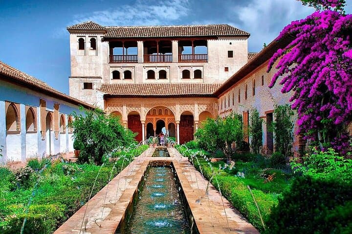Alhambra and Granada Tour