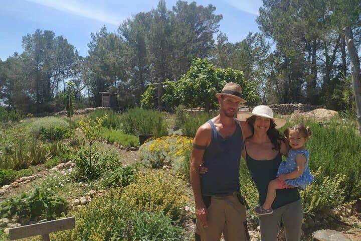 Aromatic Experience in the Medicinal Garden in Ibiza