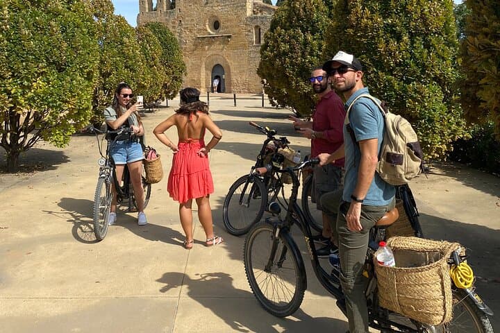 Full-Day Costa Brava and E-Bikes Guided Tour from Barcelona