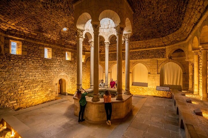 Girona Highlights: Premium Small-Group Tour from Barcelona