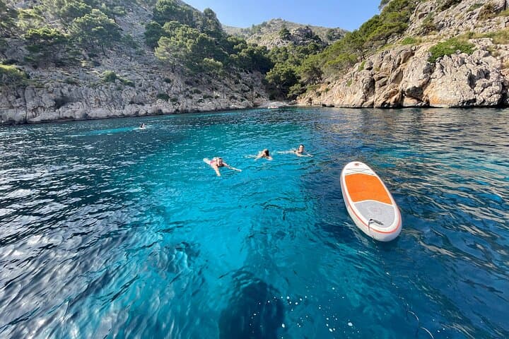 SUP in hidden bay