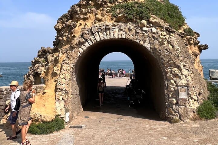 Fullday Private Tour Biarritz, Saint Jean de Luz & Socoa from SS