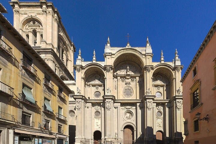 Granada: Alhambra tickets and other attractions