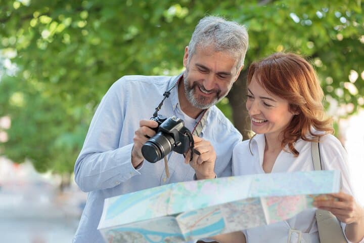 Exploring Santiago de Compostela - Romantic Private Walking Tour