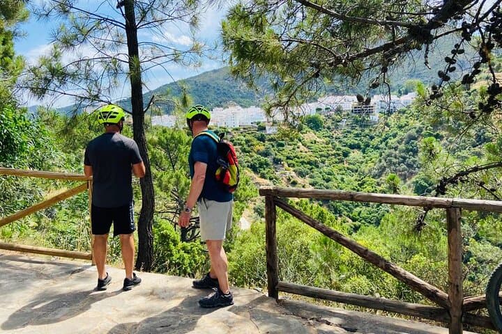 E-Mountain Bike & Wine Tour from Marbella to Sierra Blanca
