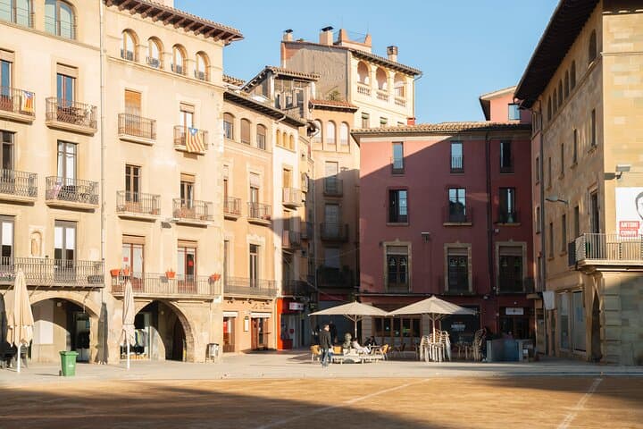 Market square Vic