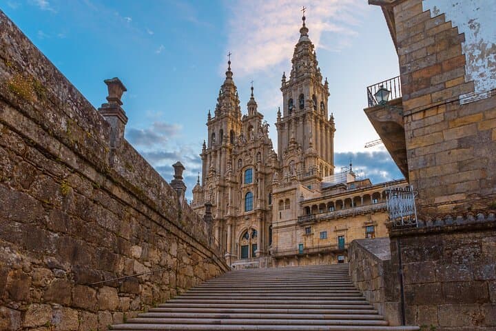 Historic Corners of Santiago de Compostela Private Walking Tour