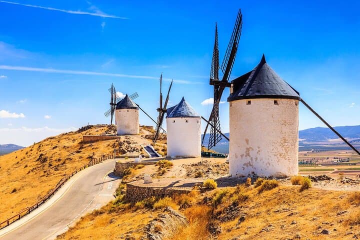 Discover the region of La Mancha, home of Don Quixote!
