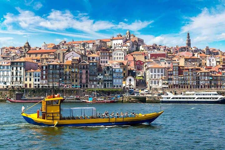 12-Hour Private Oporto Tour from Santiago de Compostela