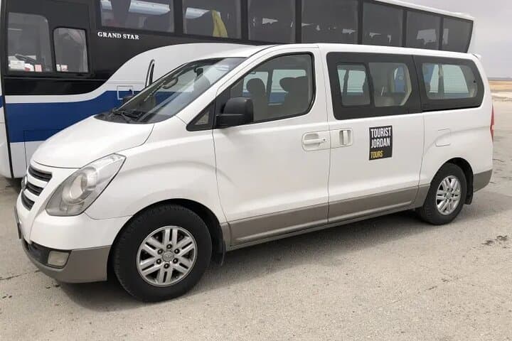 Private Transfer from Santiago de Compostela to Oporto