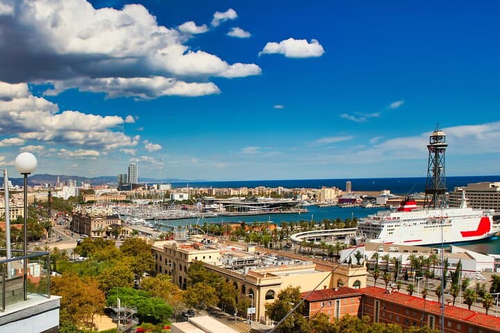 Skip-the-line Montjuïc Castle Tour with a Cable Car Ride