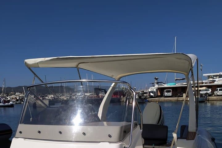 Capelli Tempest 800 Boat Rental (2024) in Ibiza