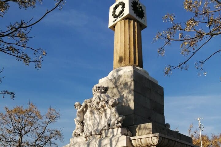 Manzanares River’s Story: A Self-Guided Audio Tour in Madrid