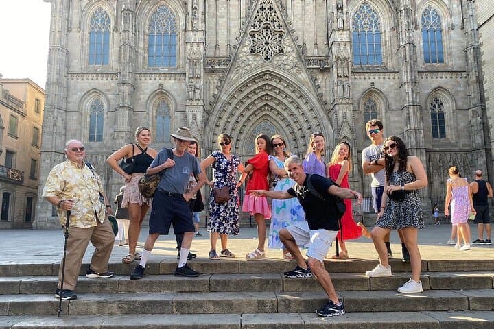 Semi-Private Barcelona Tour Gothic, Sagrada Familia & Park Guell