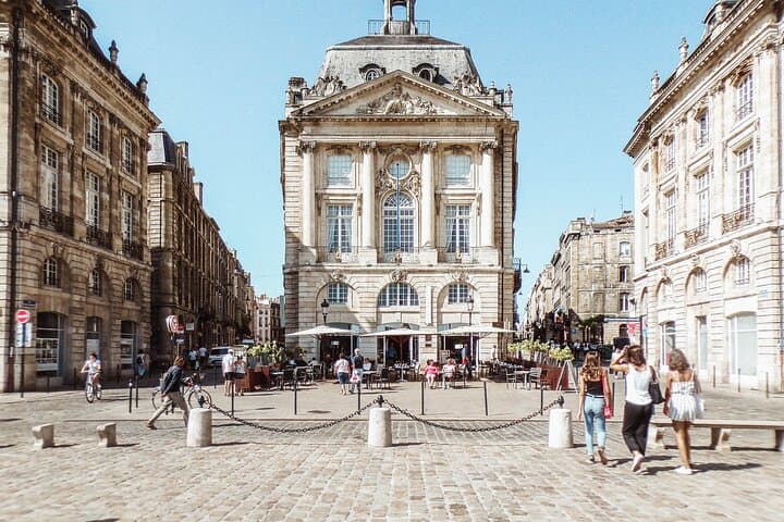 Private Direct Transfer From Donostia San Sebastian to Bordeaux