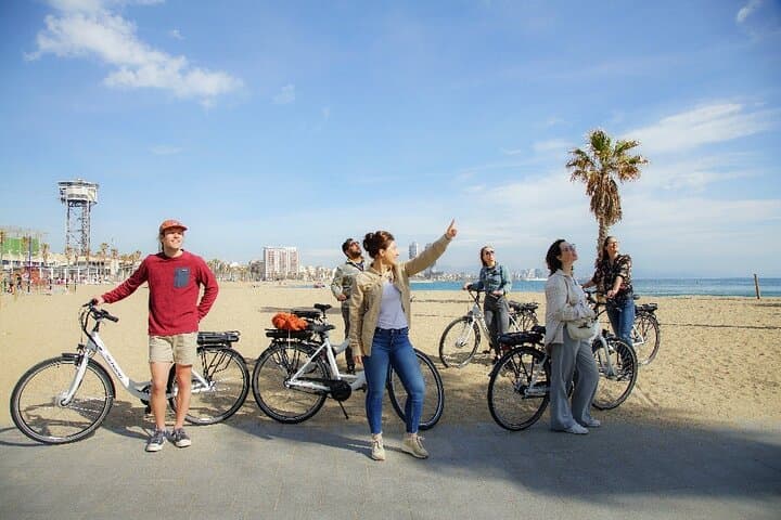 Barcelona Photo Highlights eBike Small Group Tour