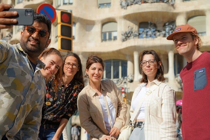 Barcelona Photo Highlights eBike Small Group Tour