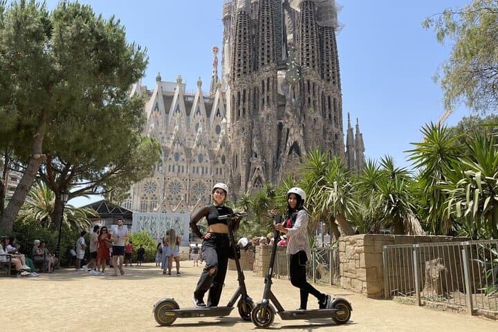 Barcelona Guided 2 hour E-Scooter Tour
