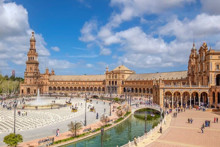 Private transfer from/to Seville to/from Malaga