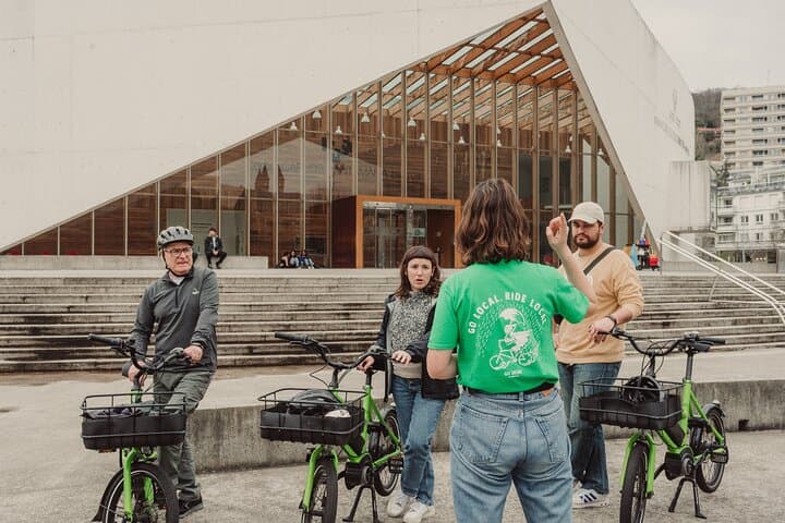 Small-Group Electric Bike Tour in San Sebastián