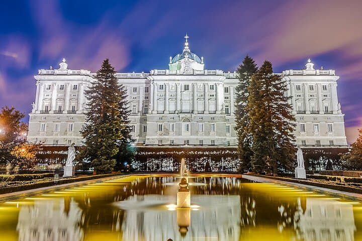VIP PRIVATE: Royal Palace & Prado Museum. Hotel pick up included