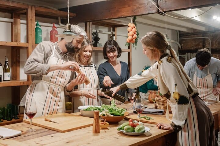 4-Hour Market Visit and Traditional Cooking Workshop in Palma