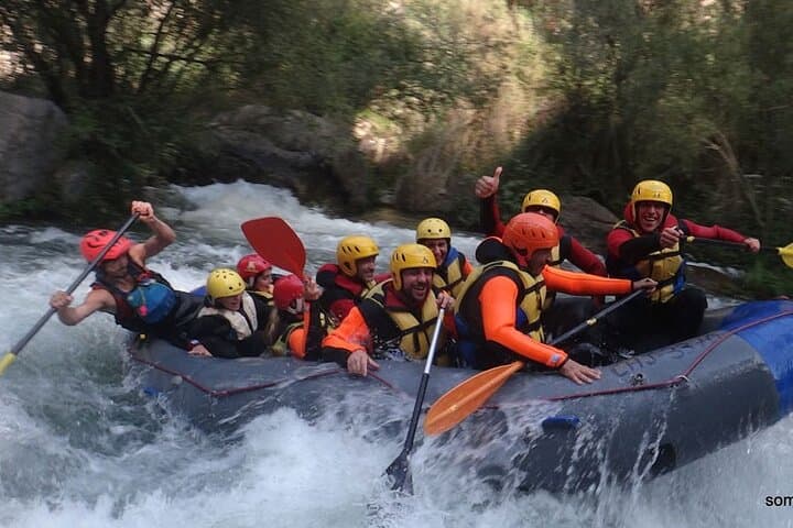 Rafting white water in Montanejos 1h Valencia
