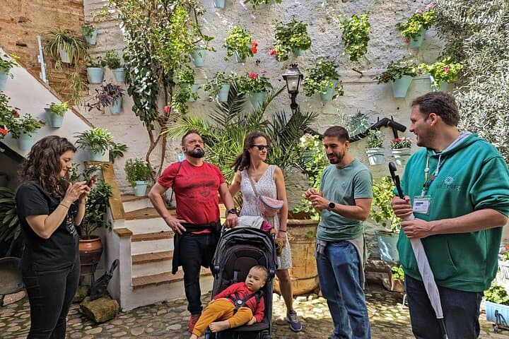 Walking Tour in the Patios of Cordoba